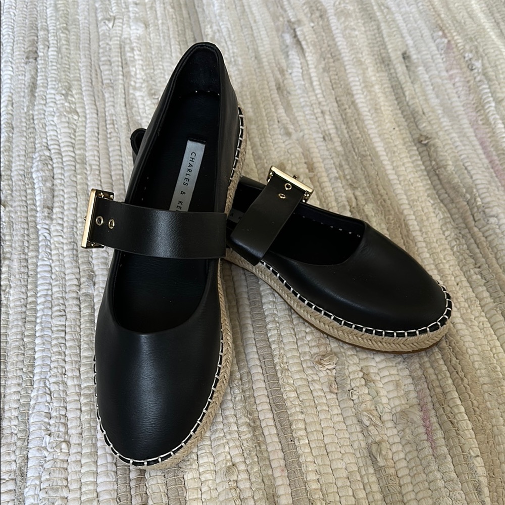 Charles & Keith Black Espadrille Size 38 Coastal Beachy Preppy Leather old money